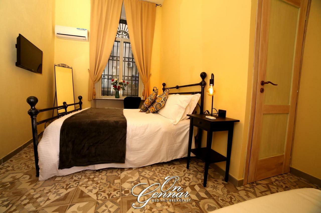Bed and Breakfast On Gennar Napoli Esterno foto