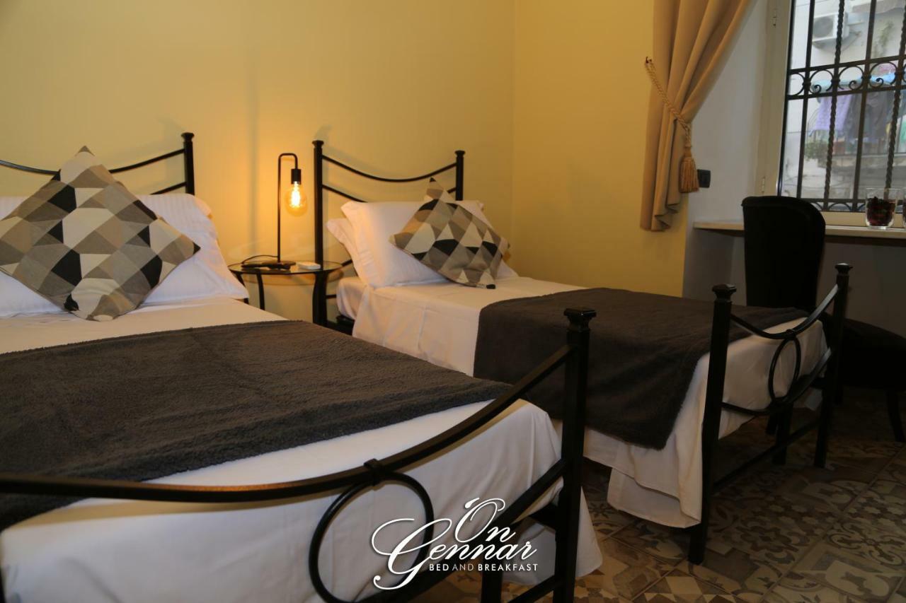 Bed and Breakfast On Gennar Napoli Esterno foto